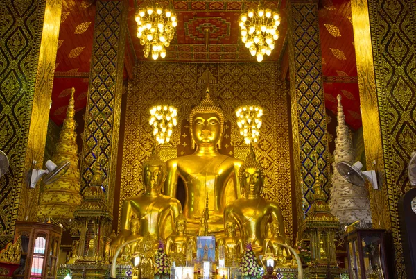 Wat phrathat hariphunchai temple — Stock Photo, Image