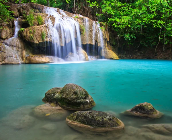 Increíble cascada — Foto de Stock