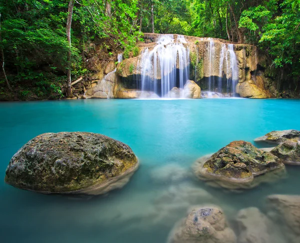 Beatifull blue waterfall — Stock Photo, Image