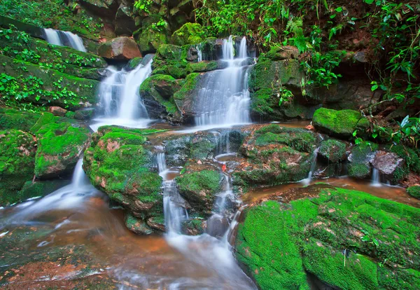 Bella cascata — Foto Stock