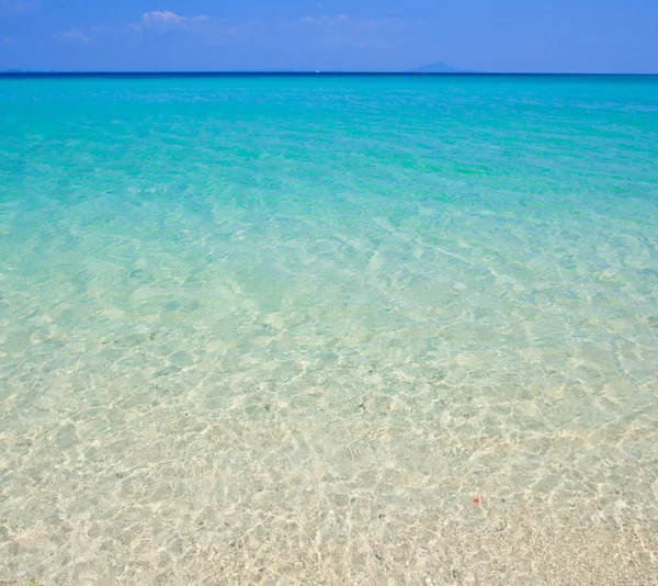 Spiaggia e sabbia tropicale — Foto Stock