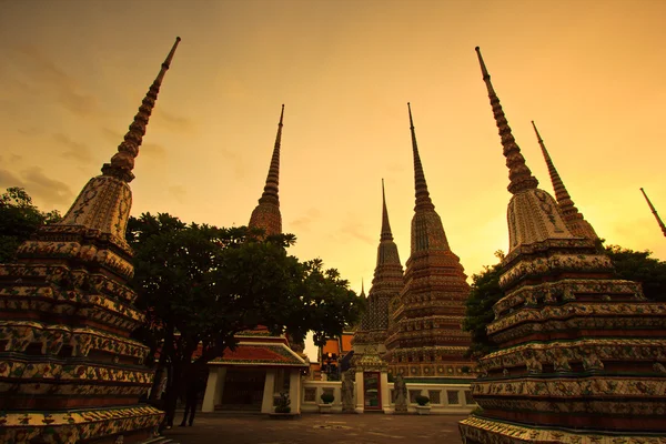 Wat Pho en Bangkok —  Fotos de Stock