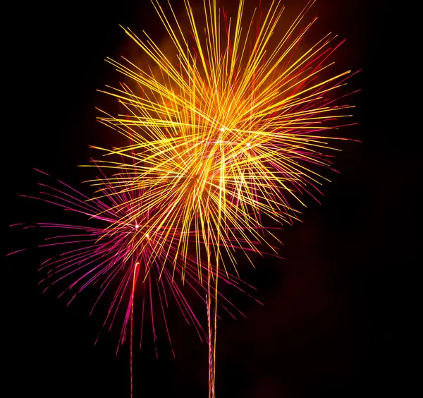 Farbenfrohes Feuerwerk — Stockfoto