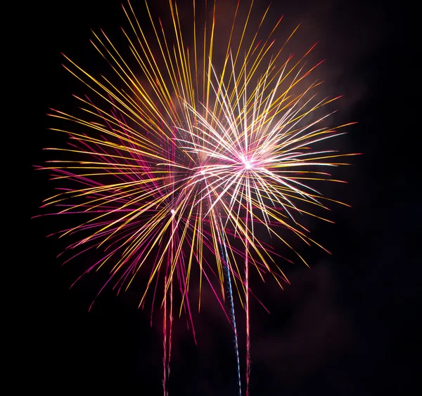 Farbenfrohes Feuerwerk — Stockfoto