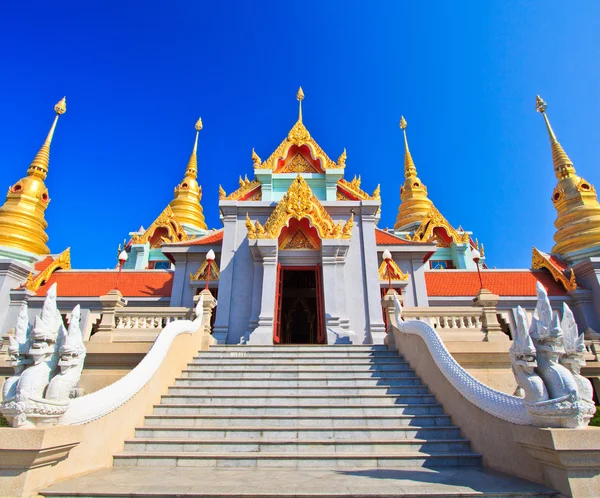 Templet wat maha chedi — Stockfoto