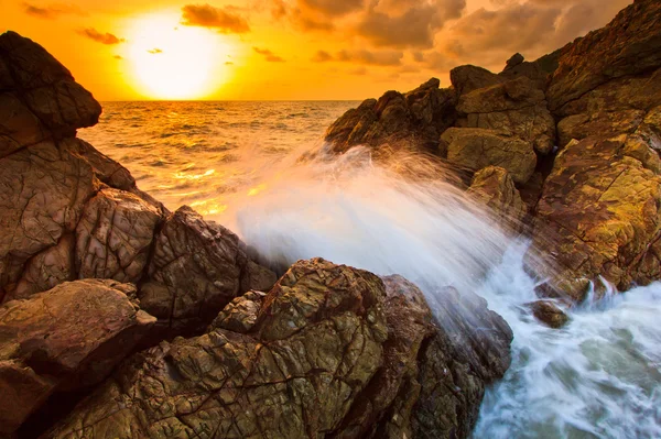 Sunset sea waves — Stock Photo, Image