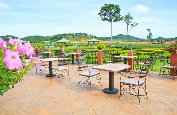 Tavolo da pranzo — Foto Stock