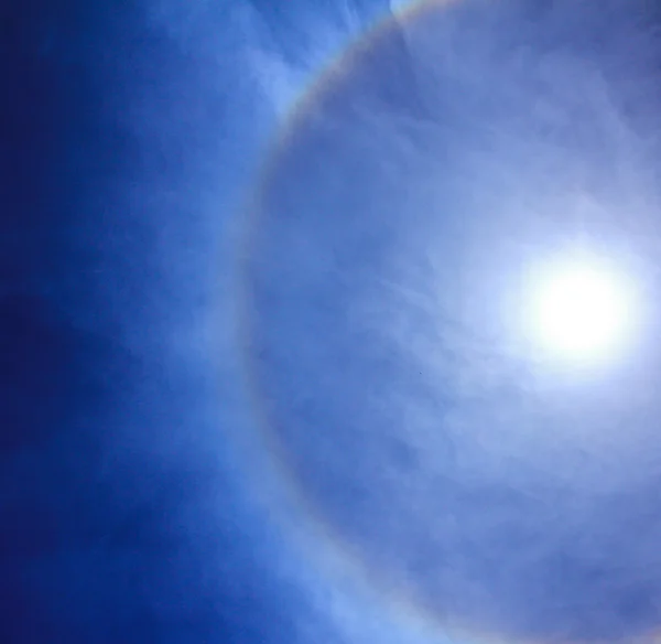 Ring around the sun — Stock Photo, Image