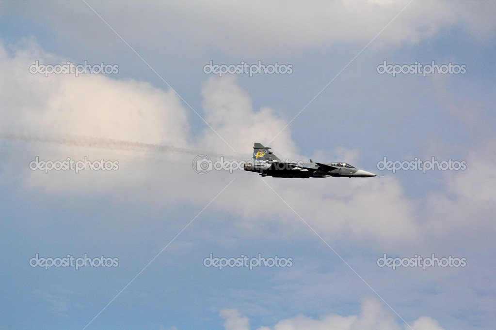 Cerebro de 100 años de la Real Fuerza Aérea Tailandesa 2023