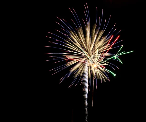 Farbenfrohes Feuerwerk — Stockfoto