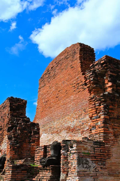 Antiguo templo —  Fotos de Stock