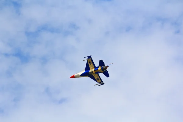 Letadlo f-16 — Stock fotografie