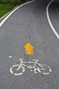 yaya ve bisiklet yolu