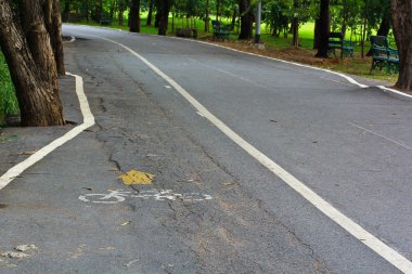 yaya ve bisiklet yolu