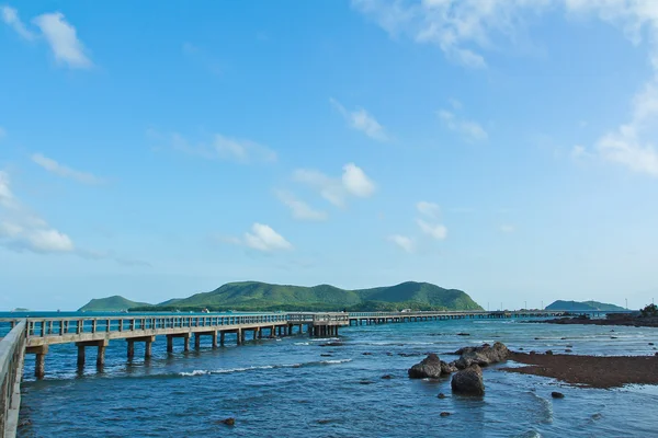 Beautiful bridge — Stock Photo, Image