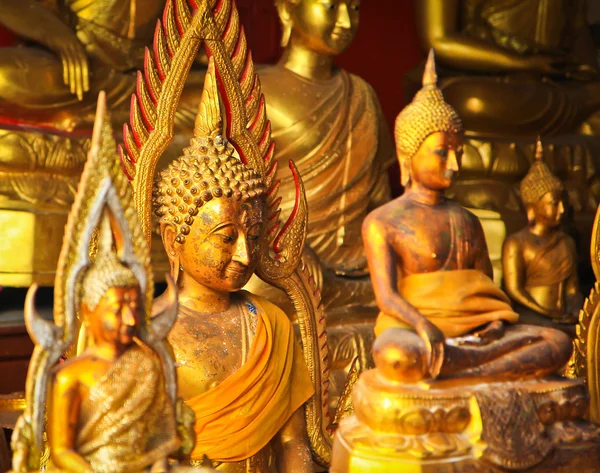 Buddha staty — Stockfoto