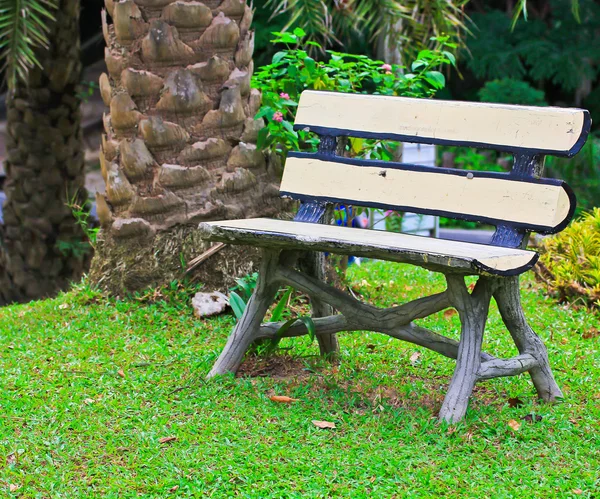 Zahradní sedadlo — Stock fotografie