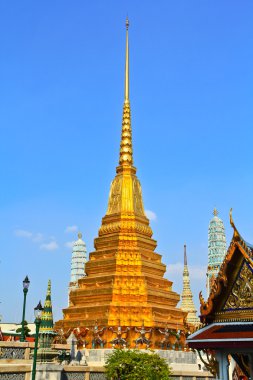 Pagoda wat phra kaew adlı