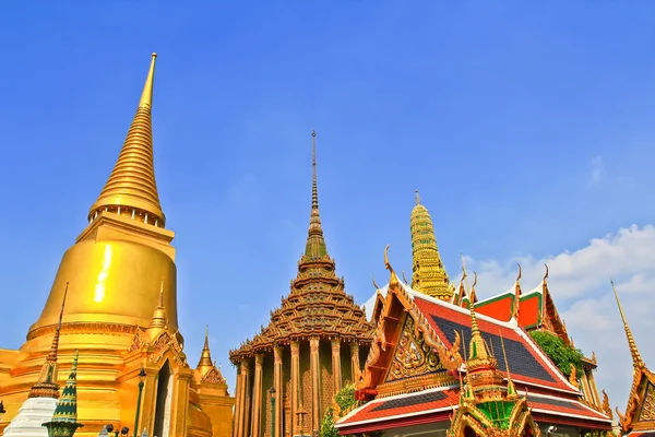 Pagoda på wat phra kaew — Stockfoto