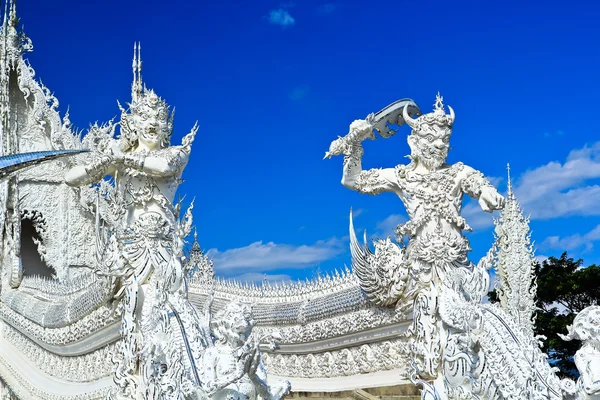 Wat Ронг khun — стокове фото