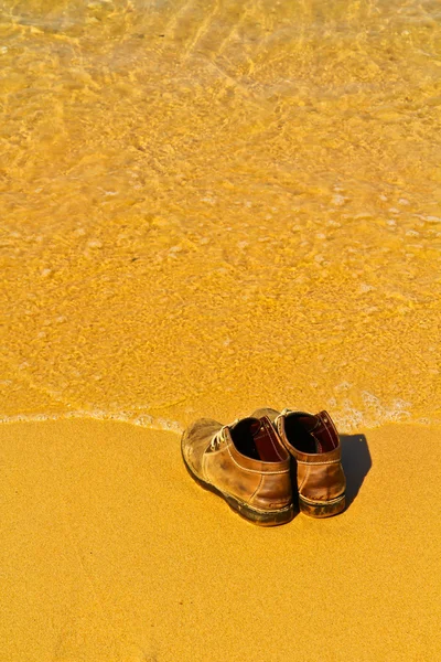 Shoes On the sand — Stock Photo, Image