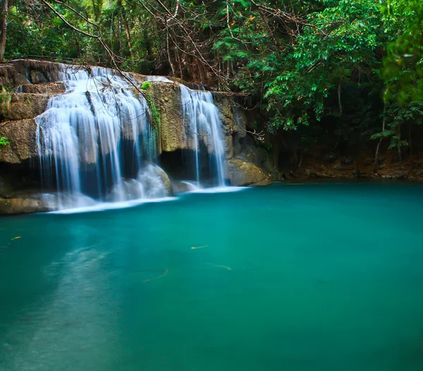 Erawan waterval — Stockfoto