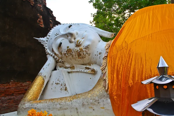 Buddha-Denkmal — Stockfoto