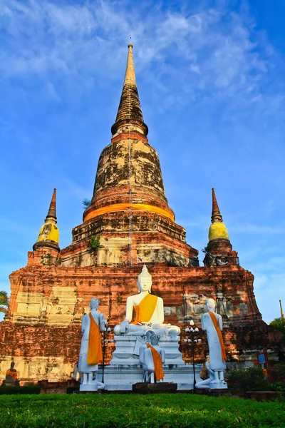 Buddha památník — Stock fotografie