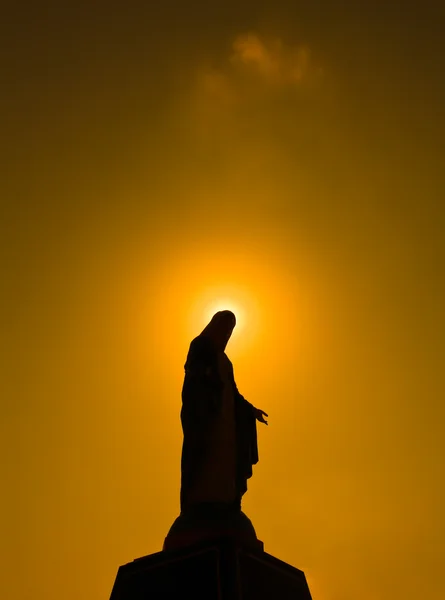 Maagd Maria standbeeld — Stockfoto