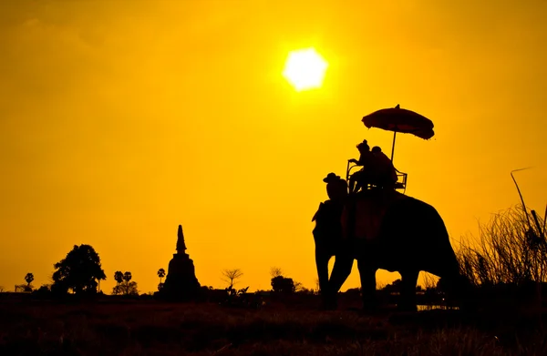 Zonsondergang thai platteland thailand — Stockfoto