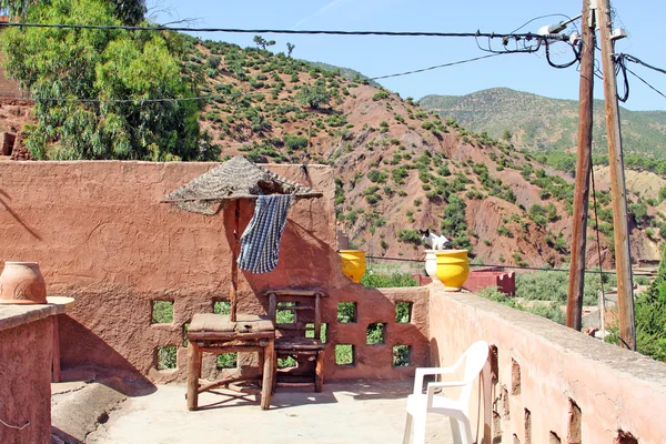 Hermosa vista de las montañas (Atlas montañas, Marruecos) desde el balc —  Fotos de Stock