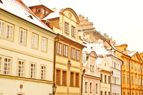 Belle rue Nerudova à Prague, République tchèque — Photo
