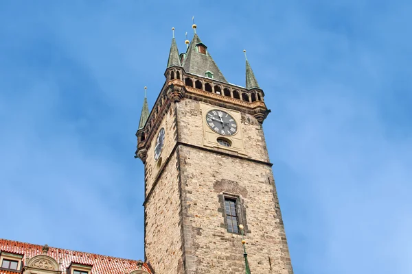 Praga ratusz na starym mieście w Tallinie — Zdjęcie stockowe