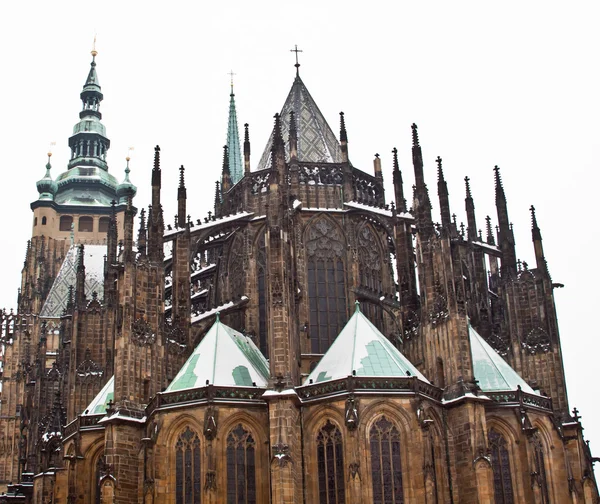 Veduta della Cattedrale di San Vito nel Castello di Praga, Repubblica Ceca — Foto Stock