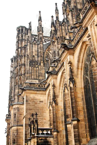 View of St. Vitus Cathedral in Prague Castle, Czech Republic — Stock Photo, Image