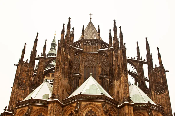 View of St. Vitus Cathedral in Prague Castle, Czech Republic — Stock Photo, Image
