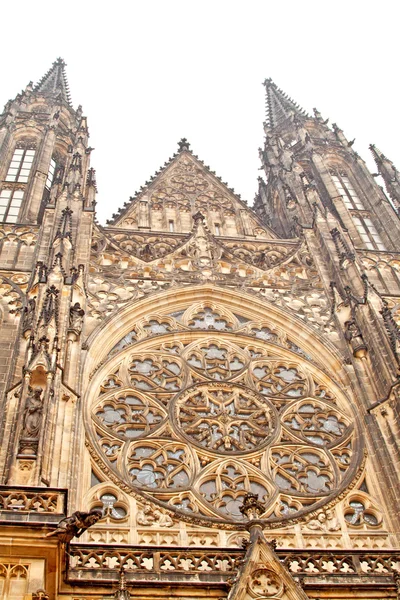 Veduta della Cattedrale di San Vito nel Castello di Praga, Repubblica Ceca — Foto Stock