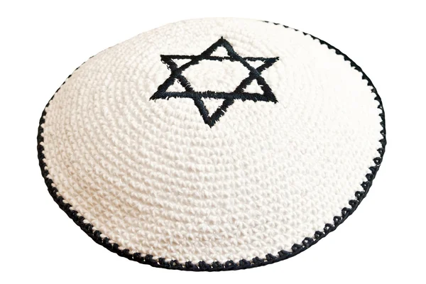 Işlemeli Davut yıldızı ile geleneksel Yahudi şapkalar — Stok fotoğraf
