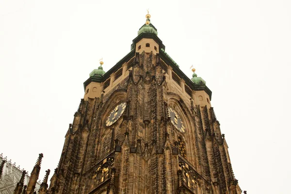 Widok st. vitus Cathedral w Zamku Praskiego, Republika Czeska — Zdjęcie stockowe