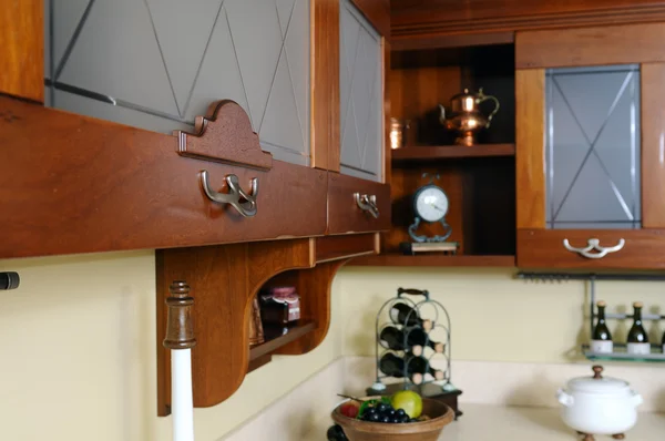 Klasik tarzı mutfak iç parçası