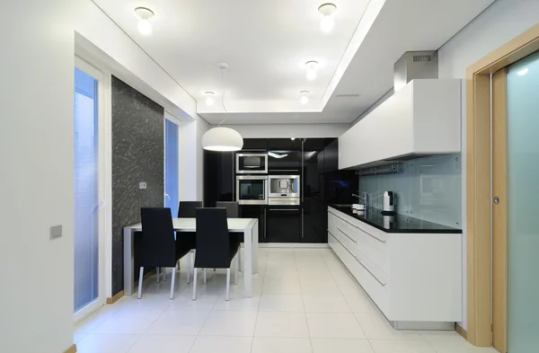 Moderní interiér. kuchyň — Stock fotografie