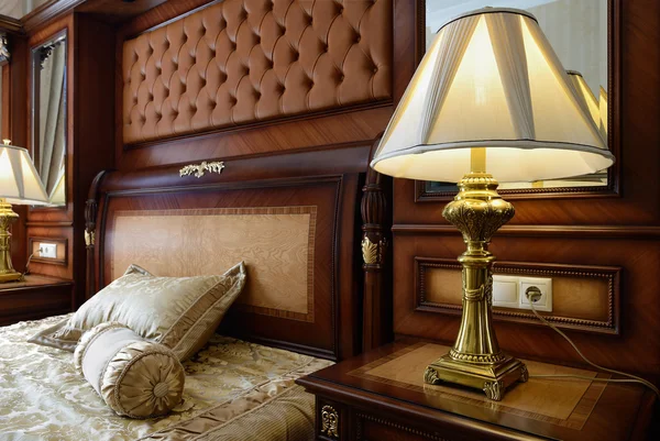 Lüks bir yatak odası.