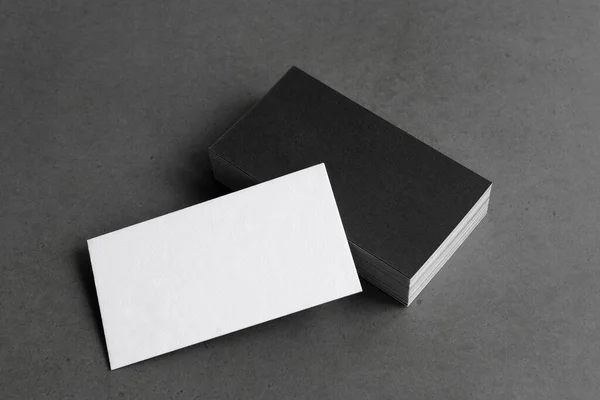 名片空白 黑色背景的调校 文本的复制空间 — 图库照片