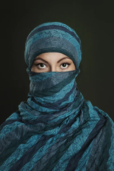 Potret gaya Arab dari kecantikan muda — Stok Foto