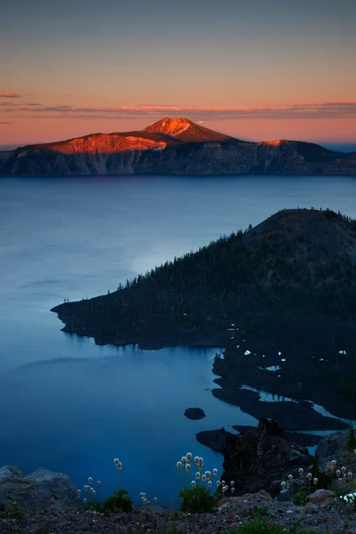 日没噴火口湖 — ストック写真
