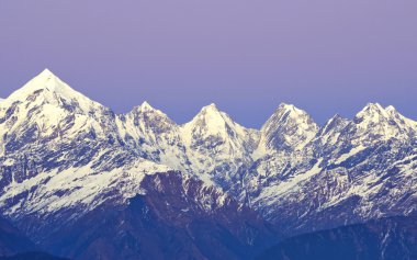 dağda günbatımı sahne sonrası