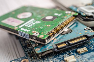 Mikro devre ana bilgisayar elektronik teknolojisi, donanım, cep telefonu, güncelleme, temizlik konsepti.