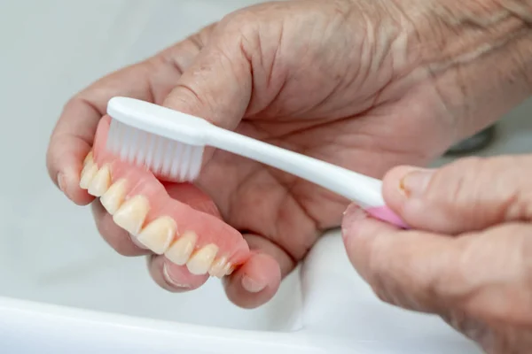 Asian Senior Elderly Old Woman Patient Use Toothbrush Clean Partial — Stock Photo, Image