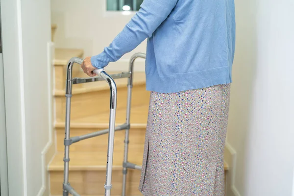 Asian Elderly Old Woman Walking Walker Support Stairs Home — 图库照片