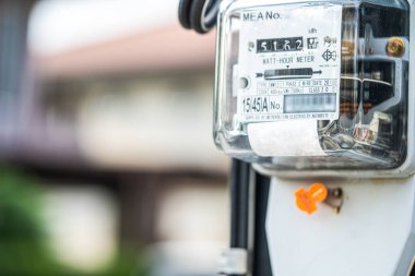 Ev ve ofisteki enerji maliyeti için elektrik ölçüm sayacı.